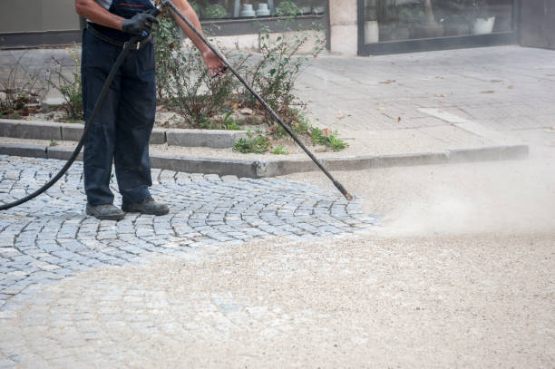 Best Gutter Cleaning  in Summit View, WA